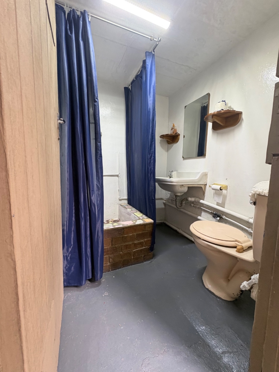 To Let  Bedroom Property for Rent in Millard Grange Eastern Cape